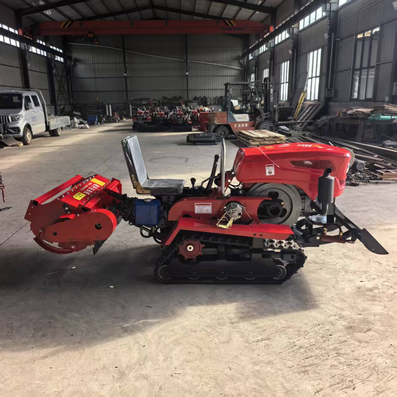 Mini Trattore Cingolato Compat - Farming Agriculture Land recensione e prezzo