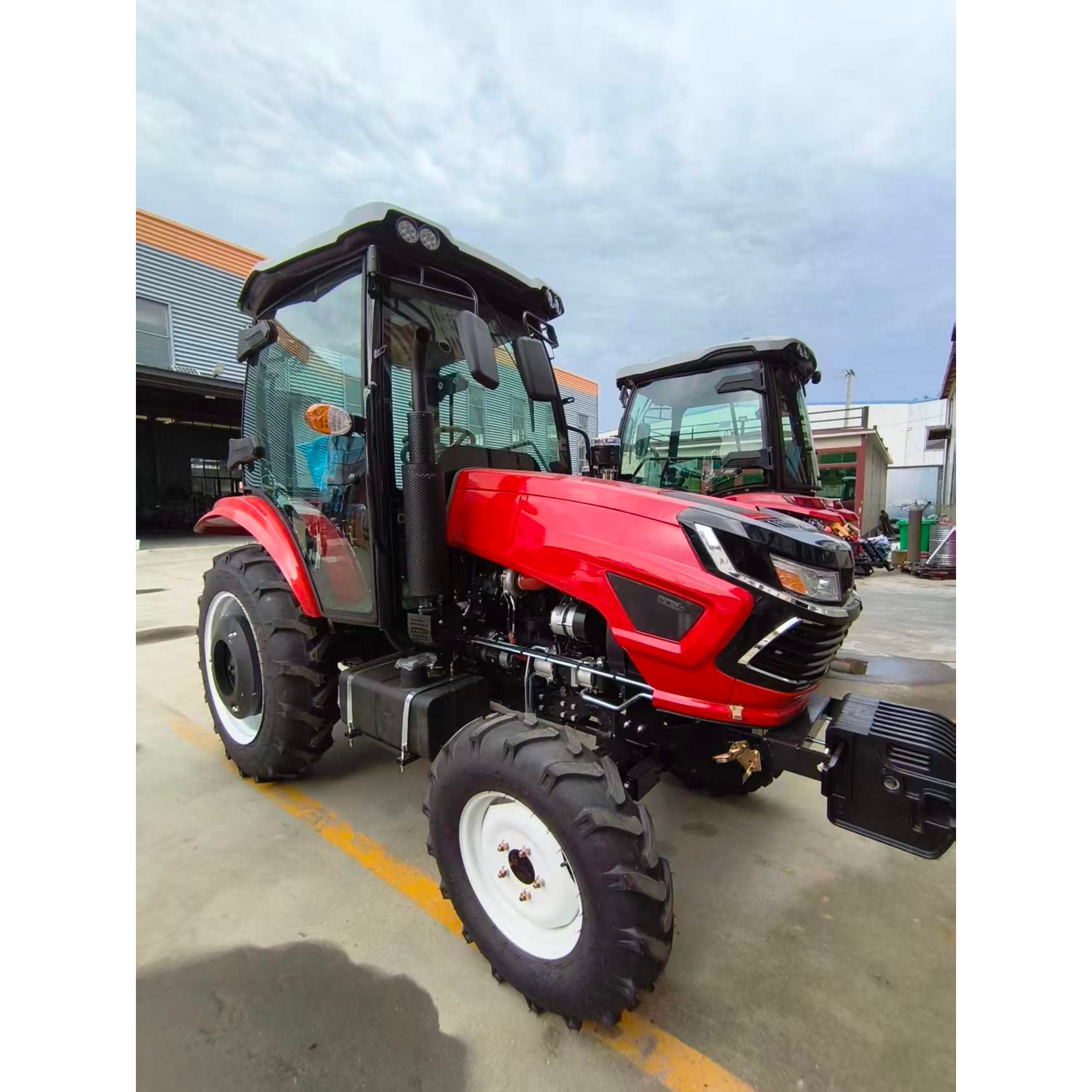Trattore agricolo a quattro ru - Agriculture Farming Services recensione e prezzo